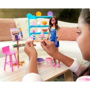 Store Studio D'Arte Creativita E Relax, Bambola , Oltre 25 Accessori Per Creare E Dipingere, Pasta Da Modellare, Stampi, Tele E Altro Ancora, Giocattolo Per Bambini Dai 3 Ai 7 Anni Fashion Dolls