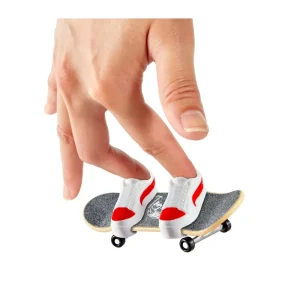 Store Skate Multi-Pack Assortimento Tony Hawk, Set Con 4 Fingerboard Assemblate E 2 Paia Di Scarpe Da Skate Rimovibili E In Stili Diversi, 5+ Anni, Hgt84 Garage E Circuiti