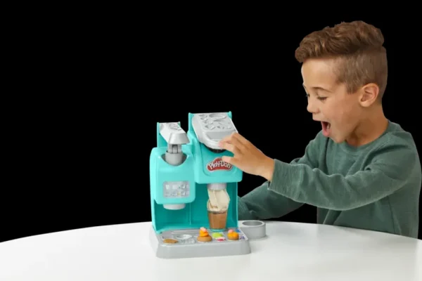 Cheap , Kitchen Creations, La Caffettiera Super Colorata, Playset Con 20 Accessori E 8 Vasetti Di Pasta Modellabile Plastilina E Pasta Modellabile